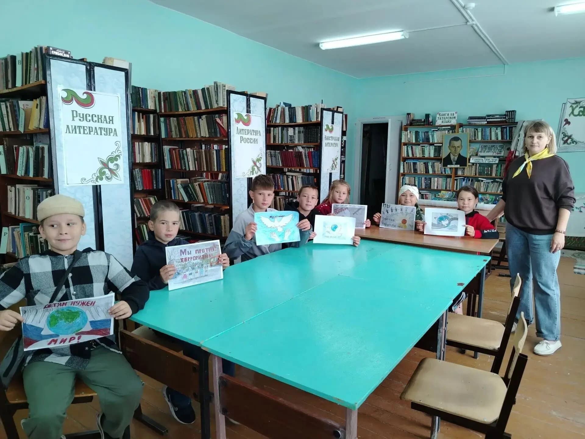 Дети из клуба «Самоделкин» приняли участие в акции «Браслет мира и дружбы»