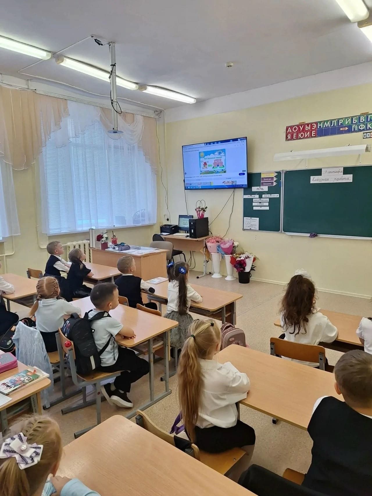 В лицее Малмыжа стартовал месячник безопасности дорожного движения