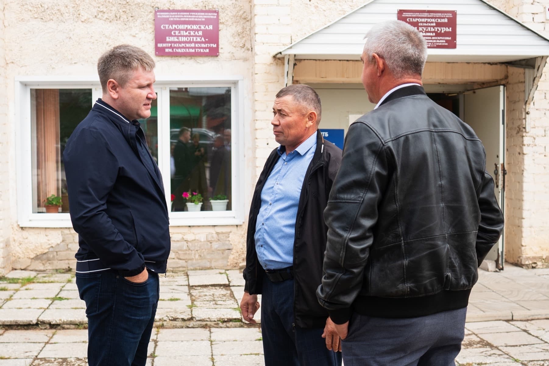 В Старом Ирюке обновили актовый зал Дома культуры