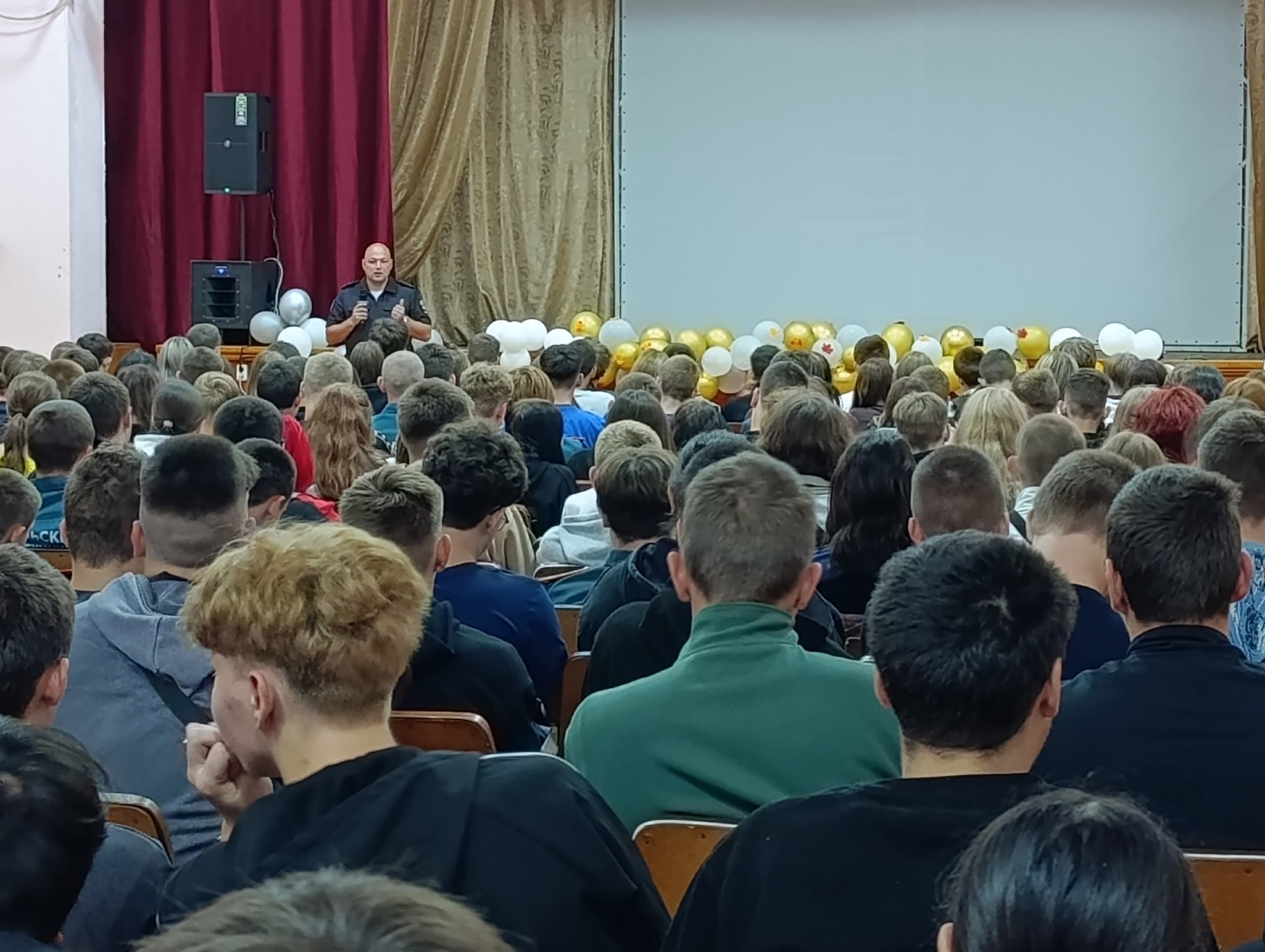 Студентам Савальского техникума рассказали о мошенничестве